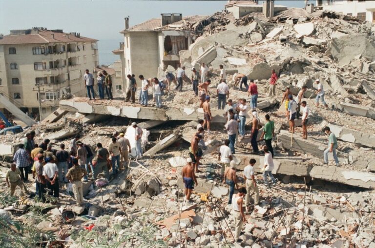 17_agustos_1999_marmara_depremi_