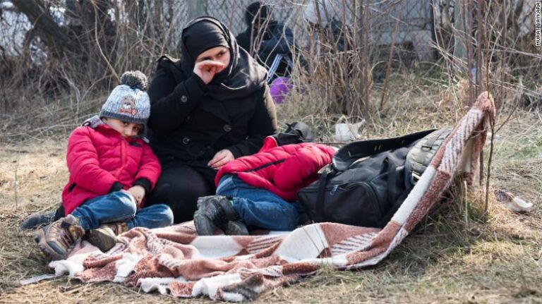 200301071545-05-turkey-greece-migrants-open-border-exlarge-169