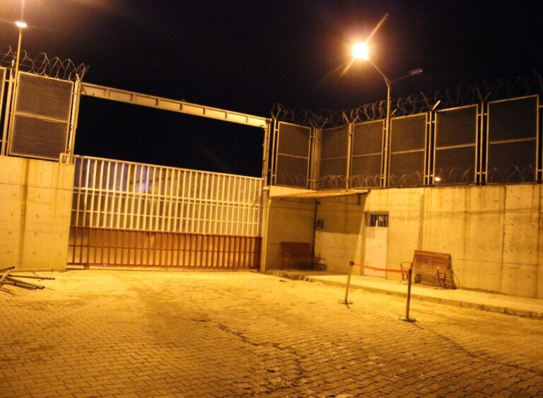 aydin-valiligi-geri-gonderme-merkezinden-yapilan-salivermeler-rutin-bir-islem-1582916387