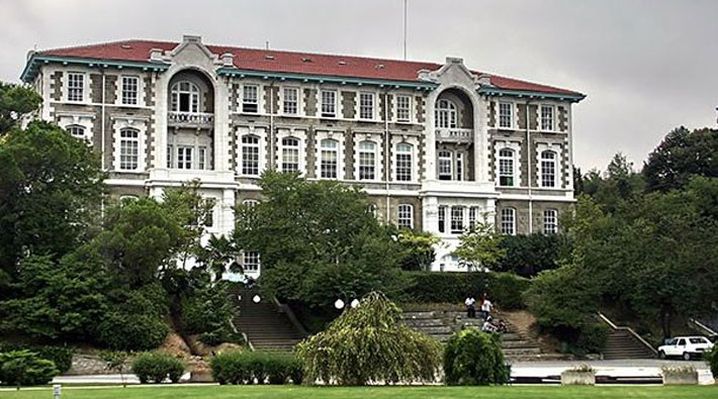 bogazici-universitesi-ogrencileri-gozaltina-alindi