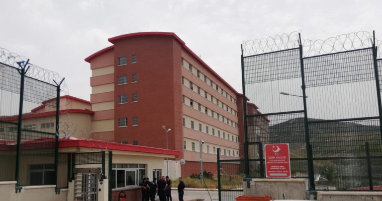 harmandali_geri_gonderme_merkezi_manset_23temmuz2019