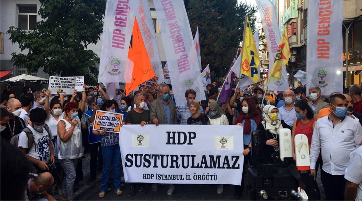 hdp-ye-yonelik-operasyona-karsi-istanbul-da-eylem-785243-5