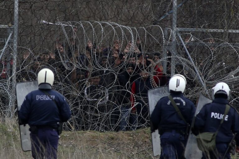 migrants-turkey-greece-border-ap-news-image