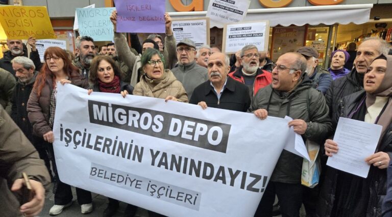 photo_5773631859668487352_y