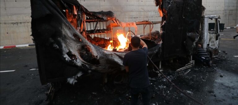 thumbs_b_c_e9f86111e09ca00975fa9b6208fc572b