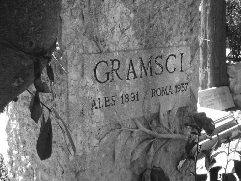 24-Roma-túmulo-de-Gramsci-no-cemitério-acatólico