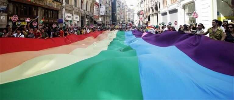 Istanbul_LGBT_Protest